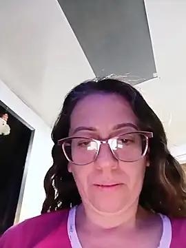 miss hanna07 online show from June 14, 2026, 2:35 am
