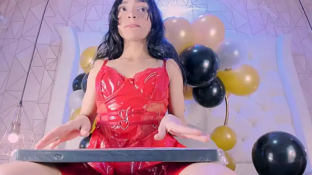 Snapshot of Annieefoxx chatting on September 20, 2025, 2:07 pm Annieefoxx online show from September 20, 2025, 2:07 pm