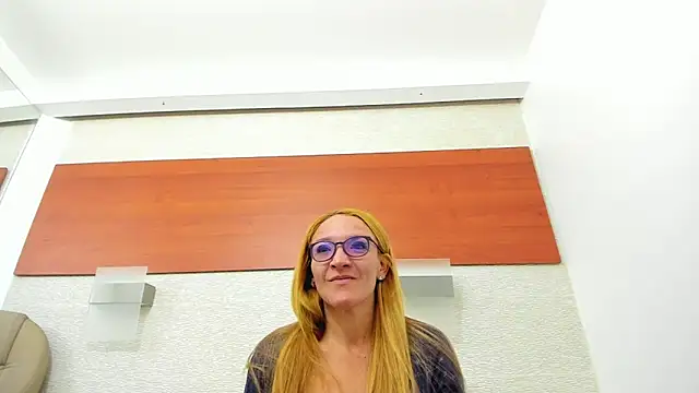 maddy cartter online show from December 22, 2025, 10:56 am