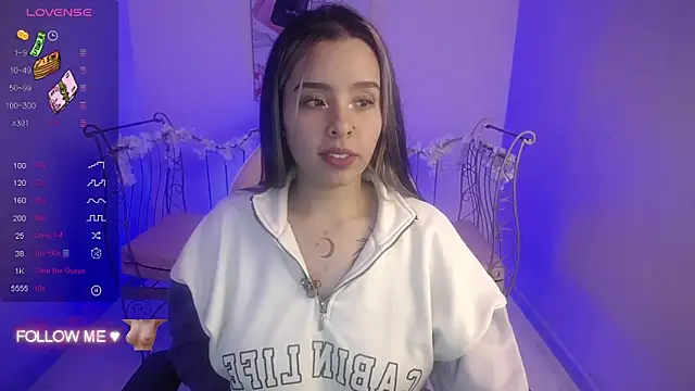 Mia Lopez  online show from January 7, 2025, 1:14 pm