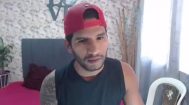 sweet-blowork online show from December 6, 2024, 6:39 pm