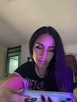 Snapshot of FrancellyHot chatting on February 7, 2025, 3:23 am FrancellyHot online show from February 7, 2025, 3:23 am