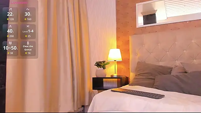 Snapshot of zoe_alanaa chatting on October 19, 2025, 8:15 am zoe alanaa online show from October 19, 2025, 8:15 am