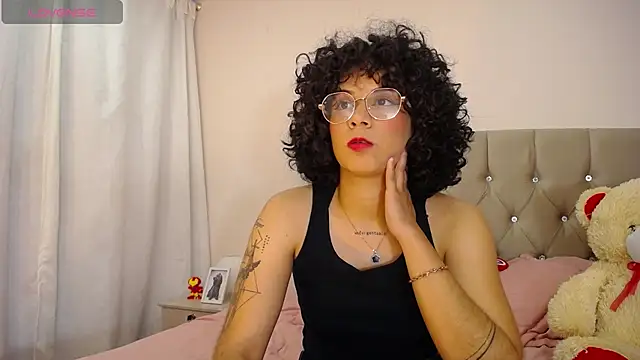 Snapshot of zoe_alanaa chatting on October 22, 2025, 11:37 pm zoe alanaa online show from October 22, 2025, 11:37 pm