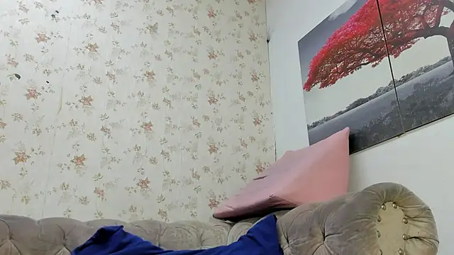  alison 20 online show from January 8, 2025, 7:13 pm