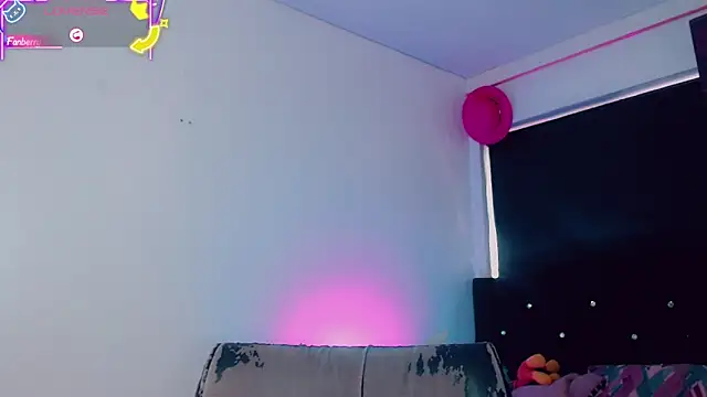 Kendall hornyy online show from April 30, 2026, 8:57 pm