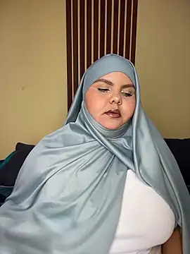 Snapshot of _Shara_Handal_ chatting on June 4, 2026, 9:15 am Shara Handal online show from June 4, 2026, 9:15 am