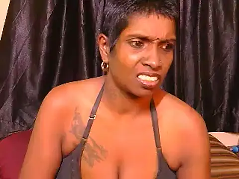 Fuckable Nasty MILF online show from January 15, 2026, 7:39 pm