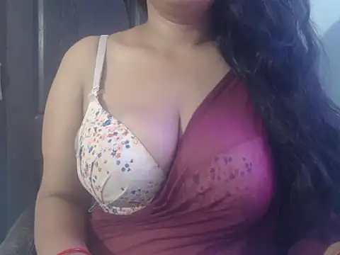 Snapshot of cute-priy chatting on October 21, 2025, 8:48 am cute-priy online show from October 21, 2025, 8:48 am
