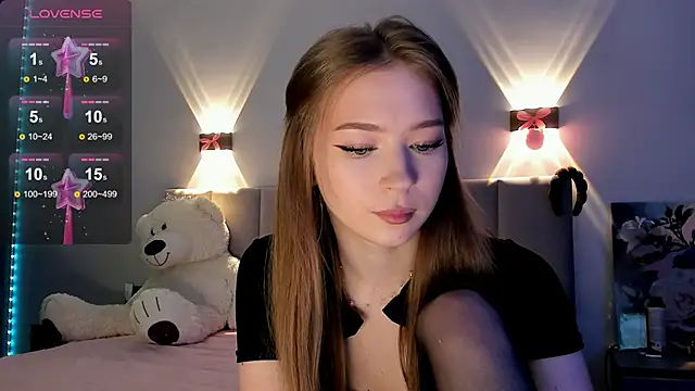 Snapshot of diana_nier chatting on September 18, 2025, 6:54 pm diana nier online show from September 18, 2025, 6:54 pm