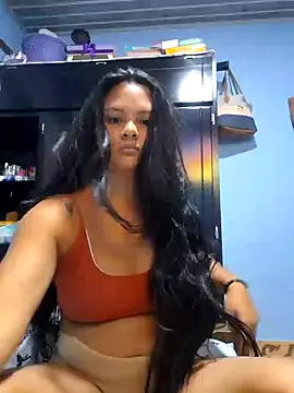 sexy-latin10 online show from February 6, 2025, 10:00 pm