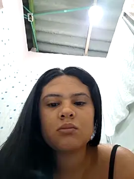 Snapshot of sexy-latin10 chatting on September 23, 2025, 9:45 am sexy-latin10 online show from September 23, 2025, 9:45 am