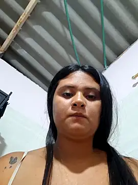 Snapshot of sexy-latin10 chatting on September 28, 2025, 12:38 am sexy-latin10 online show from September 28, 2025, 12:38 am