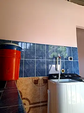 Snapshot of sexy-latin10 chatting on October 24, 2025, 8:38 pm sexy-latin10 online show from October 24, 2025, 8:38 pm