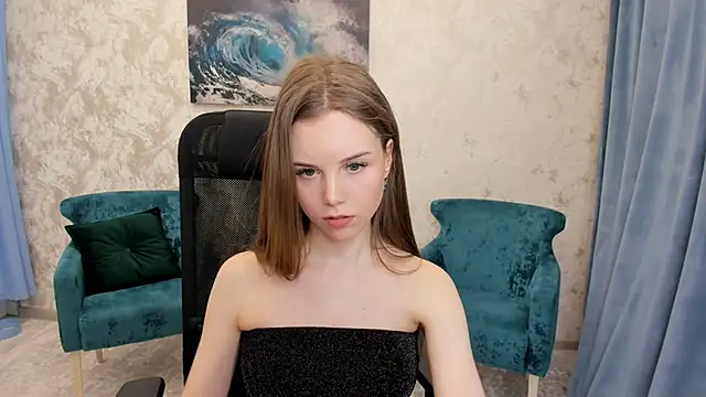 Snapshot of MileyWings chatting on January 13, 2025, 3:47 pm MileyWings online show from January 13, 2025, 3:47 pm