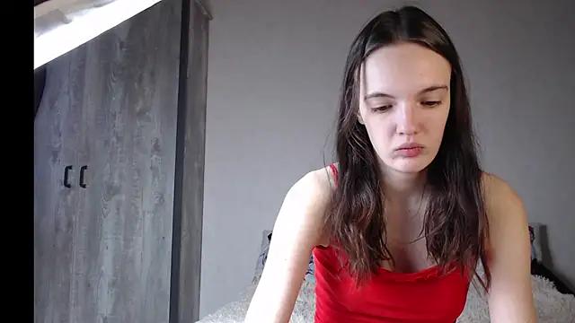 Lia  meow online show from May 6, 2026, 1:47 am
