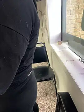 Snapshot of ThicBunz chatting on February 13, 2025, 3:46 pm ThicBunz online show from February 13, 2025, 3:46 pm