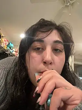 Snapshot of ThicBunz chatting on February 22, 2025, 2:19 pm ThicBunz online show from February 22, 2025, 2:19 pm