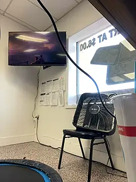 Snapshot of ThicBunz chatting on March 2, 2025, 8:40 pm ThicBunz online show from March 2, 2025, 8:40 pm