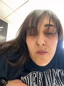 Snapshot of ThicBunz chatting on March 19, 2025, 2:57 pm ThicBunz online show from March 19, 2025, 2:57 pm