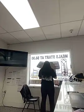 Snapshot of ThicBunz chatting on March 20, 2025, 2:53 pm ThicBunz online show from March 20, 2025, 2:53 pm