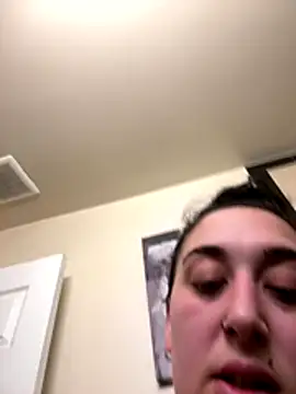 Snapshot of ThicBunz chatting on October 13, 2025, 2:39 pm ThicBunz online show from October 13, 2025, 2:39 pm