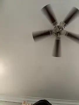 Snapshot of ThicBunz chatting on October 14, 2025, 6:52 pm ThicBunz online show from October 14, 2025, 6:52 pm