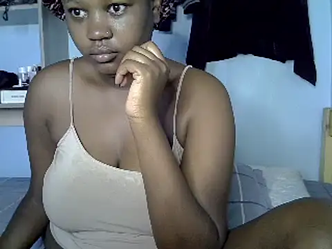 Snapshot of Sexiebony12 chatting on March 6, 2025, 5:57 am Sexiebony12 online show from March 6, 2025, 5:57 am