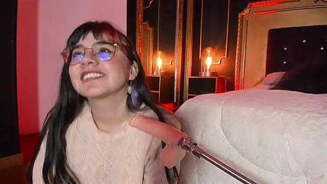 JeyLee online show from December 10, 2024, 5:33 pm
