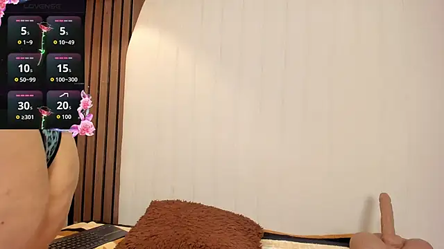 Snapshot of janecullen chatting on February 9, 2026, 3:43 am janecullen online show from February 9, 2026, 3:43 am