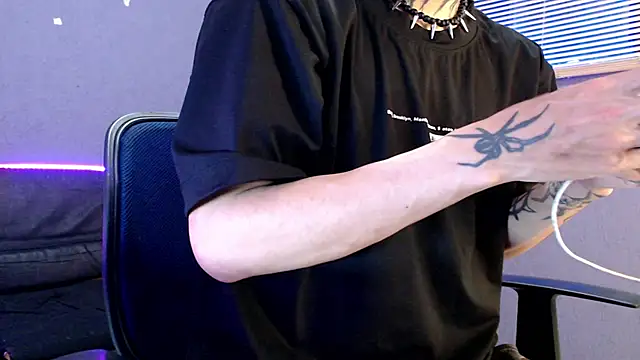 Andy bapho online show from October 11, 2025, 4:01 am