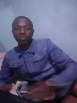 Snapshot of DigCrok chatting on September 12, 2025, 9:04 pm DigCrok online show from September 12, 2025, 9:04 pm