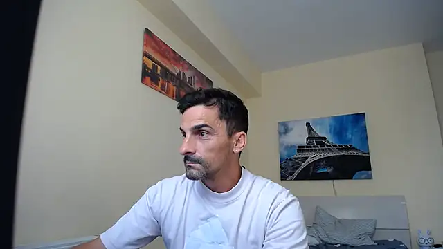 amydamarw online show from June 11, 2026, 3:54 pm