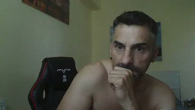 amydamarw online show from July 4, 2026, 5:35 am