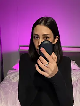 Snapshot of Sophiehii chatting on December 14, 2024, 2:31 pm Sophiehii online show from December 14, 2024, 2:31 pm