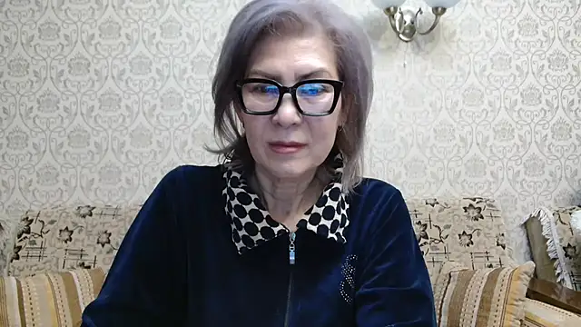 Snapshot of Elegant00Lady chatting on October 15, 2025, 2:28 pm Elegant00Lady online show from October 15, 2025, 2:28 pm