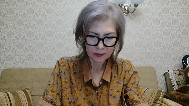 Snapshot of Elegant00Lady chatting on November 4, 2025, 3:33 pm Elegant00Lady online show from November 4, 2025, 3:33 pm