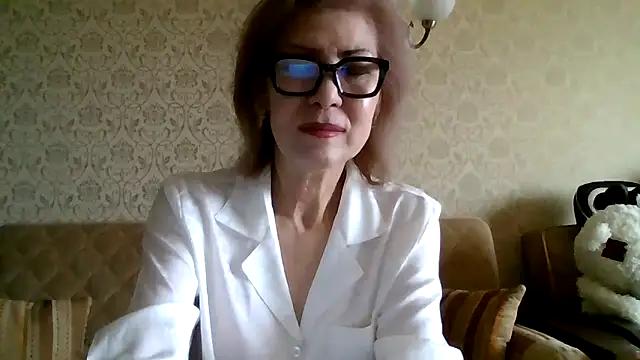 Snapshot of Elegant00Lady chatting on May 11, 2026, 4:07 am Elegant00Lady online show from May 11, 2026, 4:07 am