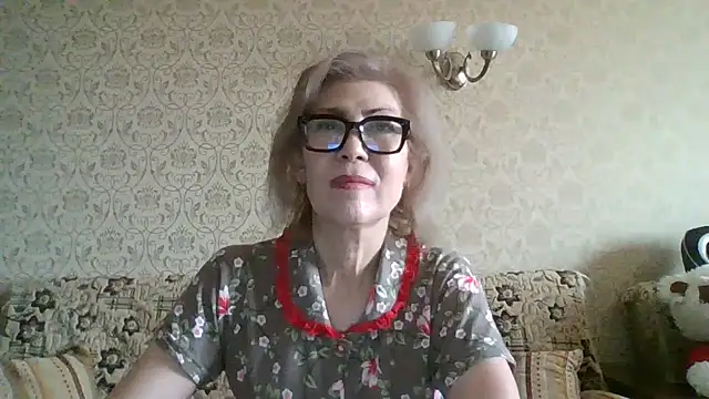 Elegant00Lady online show from July 22, 2026, 8:28 am