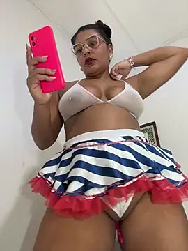 anaesca online show from October 17, 2025, 1:03 pm