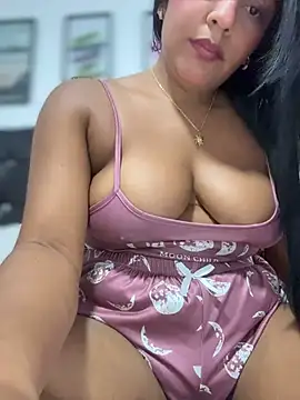 anaesca online show from June 17, 2026, 11:05 pm
