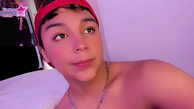 Snapshot of Seductivo_jr chatting on February 20, 2025, 8:39 am Seductivo jr online show from February 20, 2025, 8:39 am