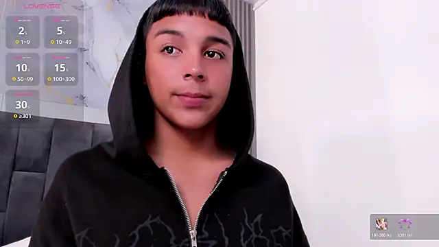 Snapshot of Seductivo_jr chatting on February 15, 2026, 3:47 am Seductivo jr online show from February 15, 2026, 3:47 am