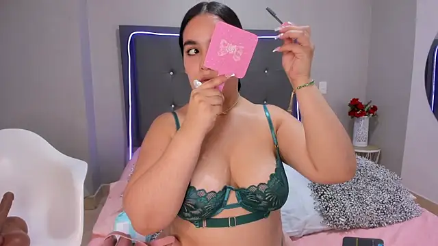 emma lye online show from September 26, 2025, 9:19 pm