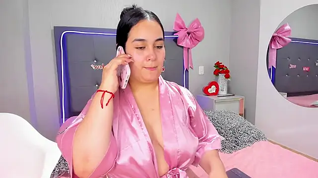 emma lye online show from March 9, 2026, 9:19 pm