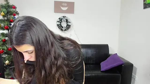 Molly Owens online show from January 17, 2025, 10:44 am
