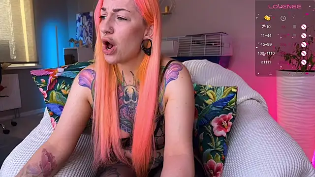 Tanya Acid online show from May 2, 2026, 4:39 am