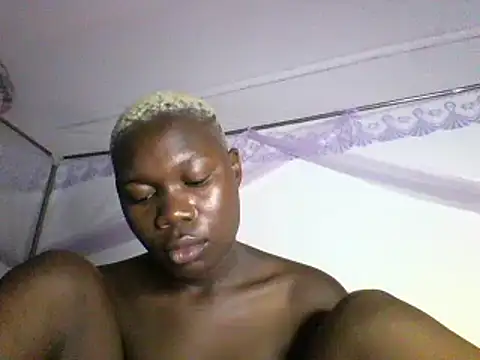 sexyqueen02 online show from March 12, 2025, 11:44 pm