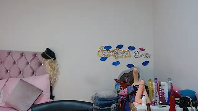 lanaqueen699 online show from December 31, 2024, 12:25 pm