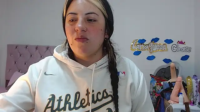 lanaqueen699 online show from January 7, 2025, 6:24 pm